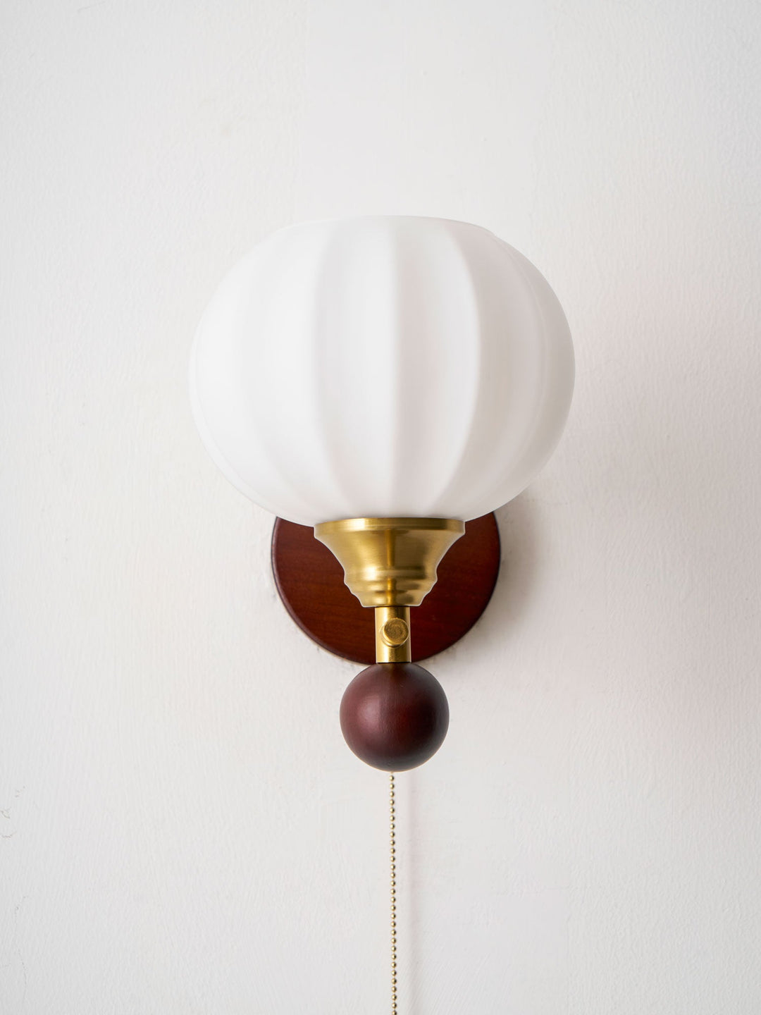 Lumea Crest Wall Lamp