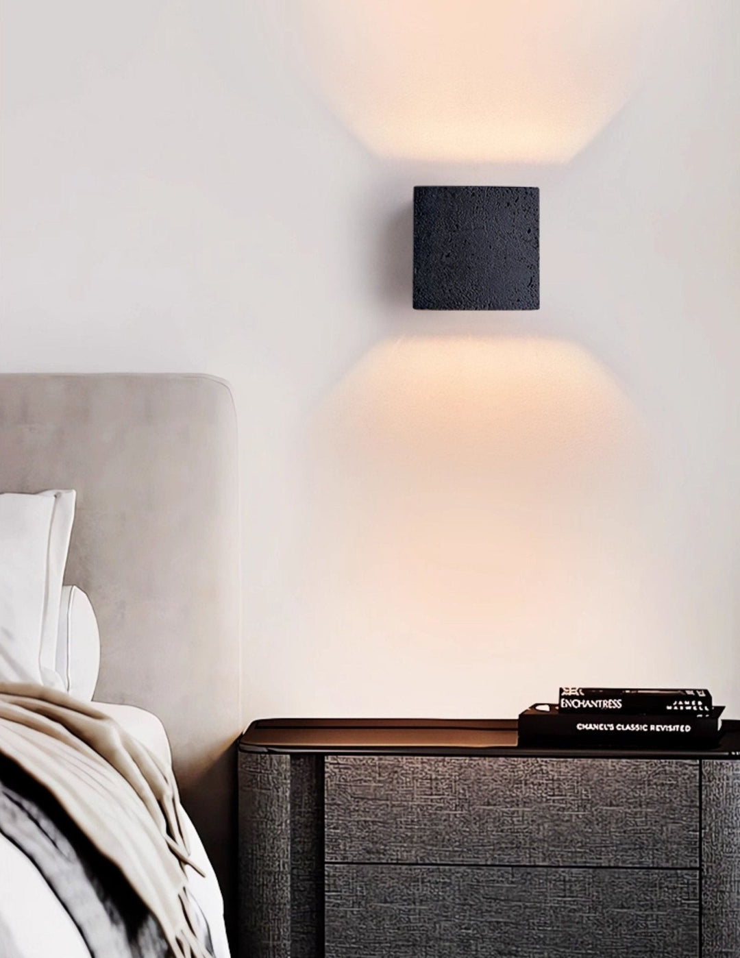 Lumina Void Sconce