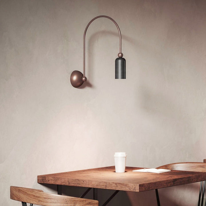 Madame Wall Lamp