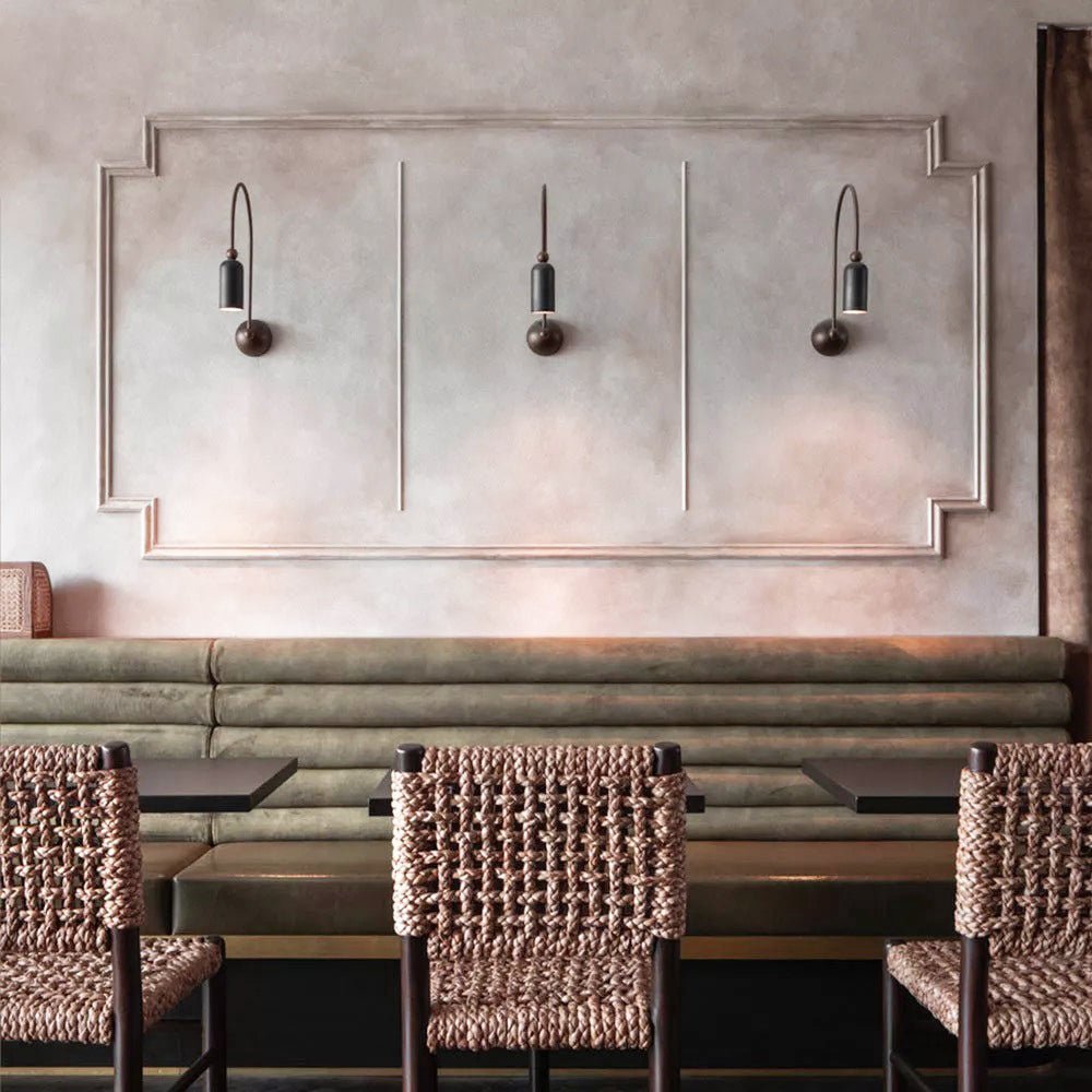 Madame Wall Lamp