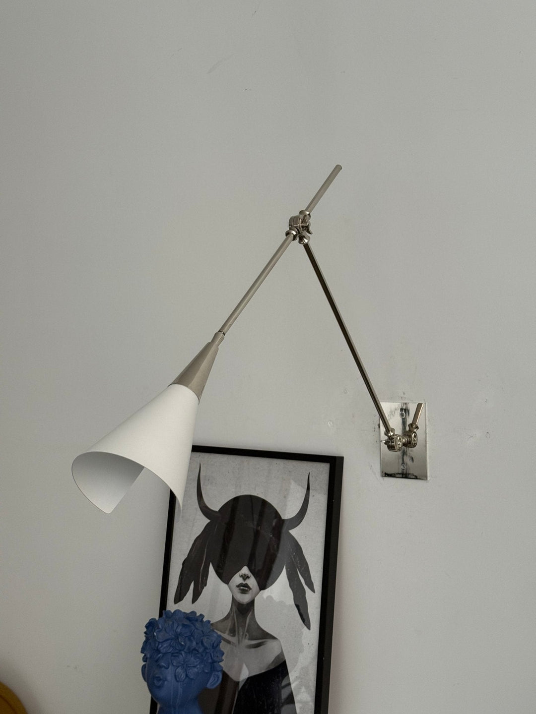 Magari Wall Lamp