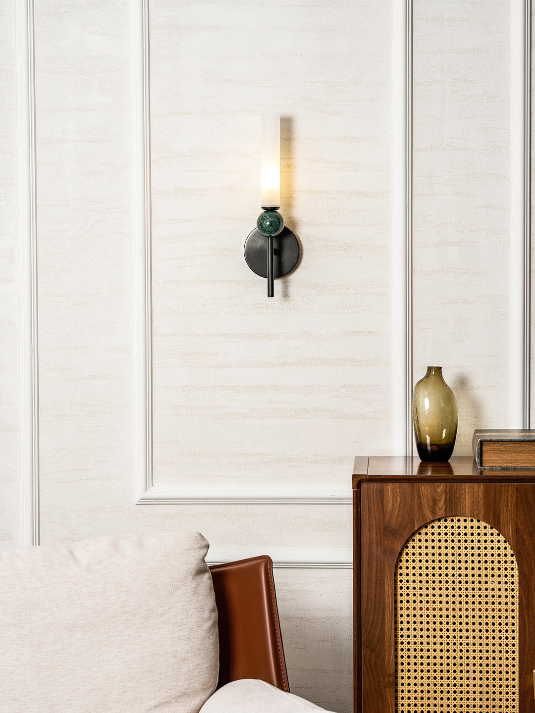 Marble Vertical Wall Lamp