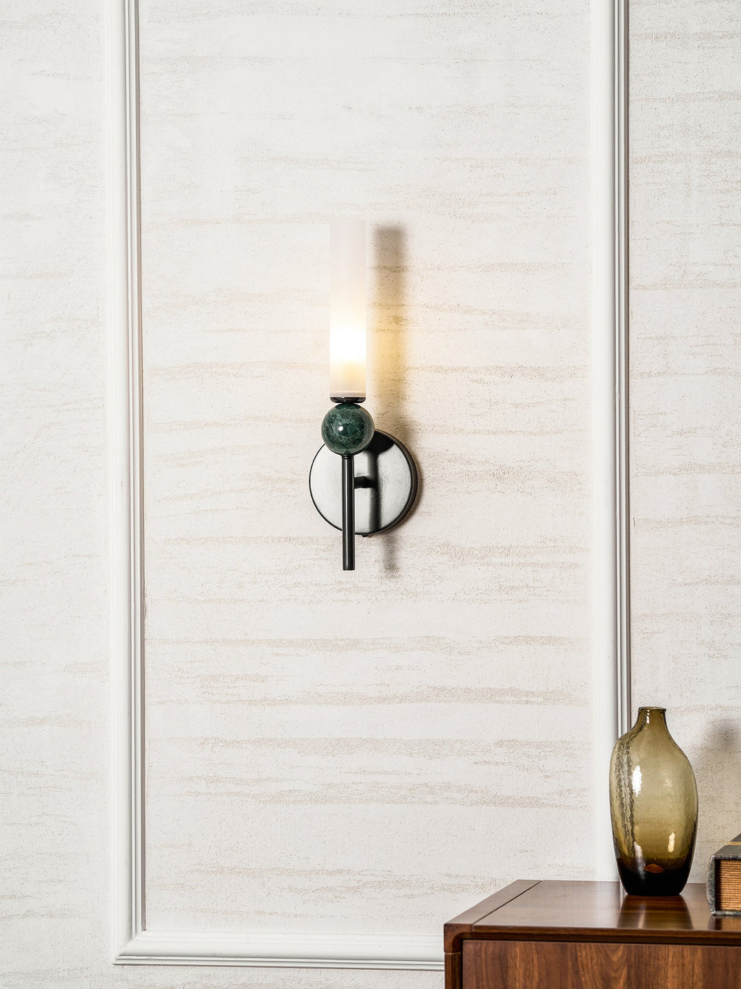 Marble Vertical Wall Lamp