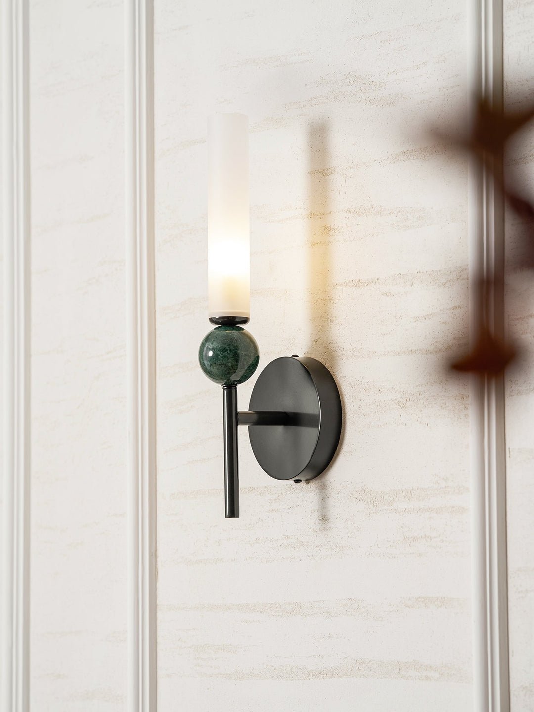 Marble Vertical Wall Lamp