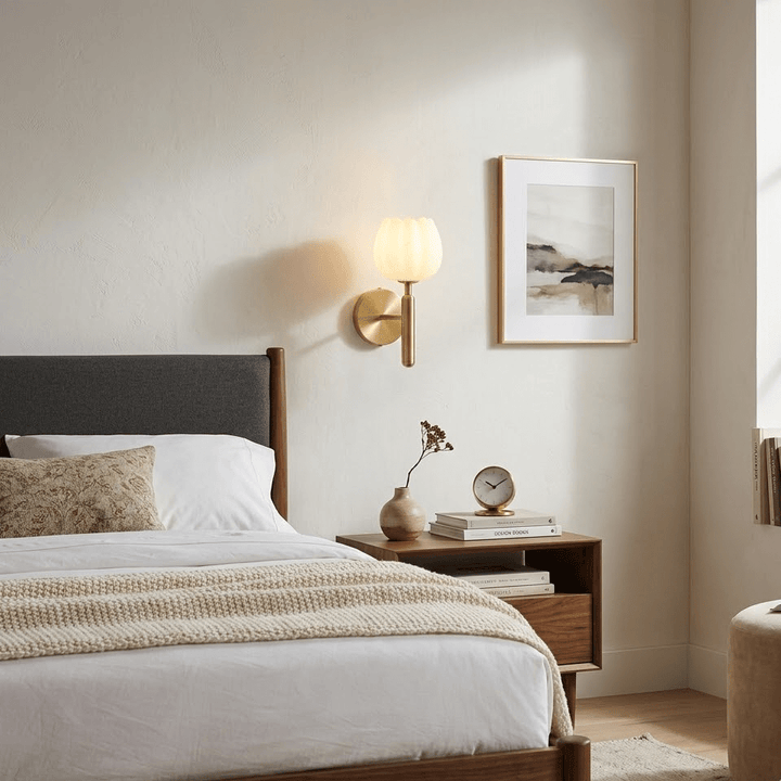 Mian Alabaster Wall Lamp