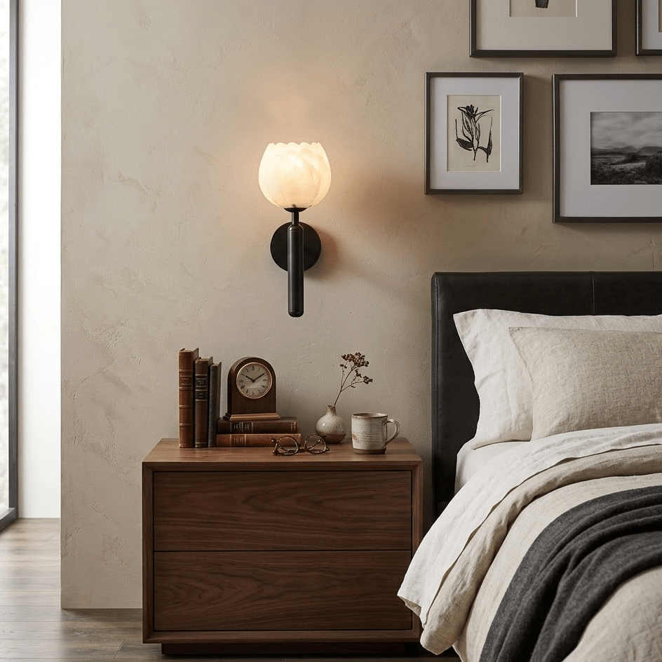 Mian Alabaster Wall Lamp