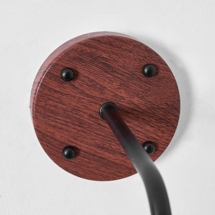 Mirella Sconce