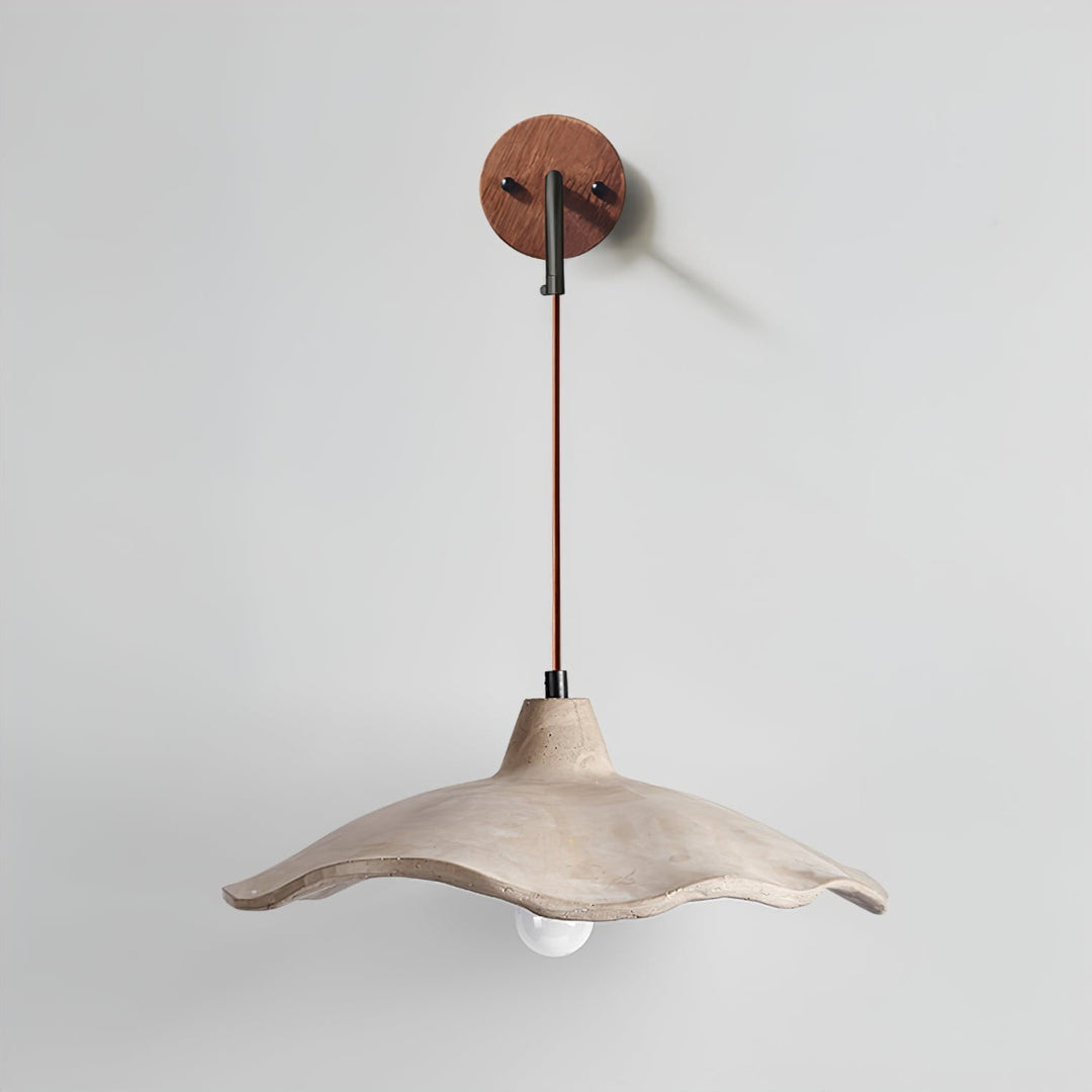 Mirella Sconce