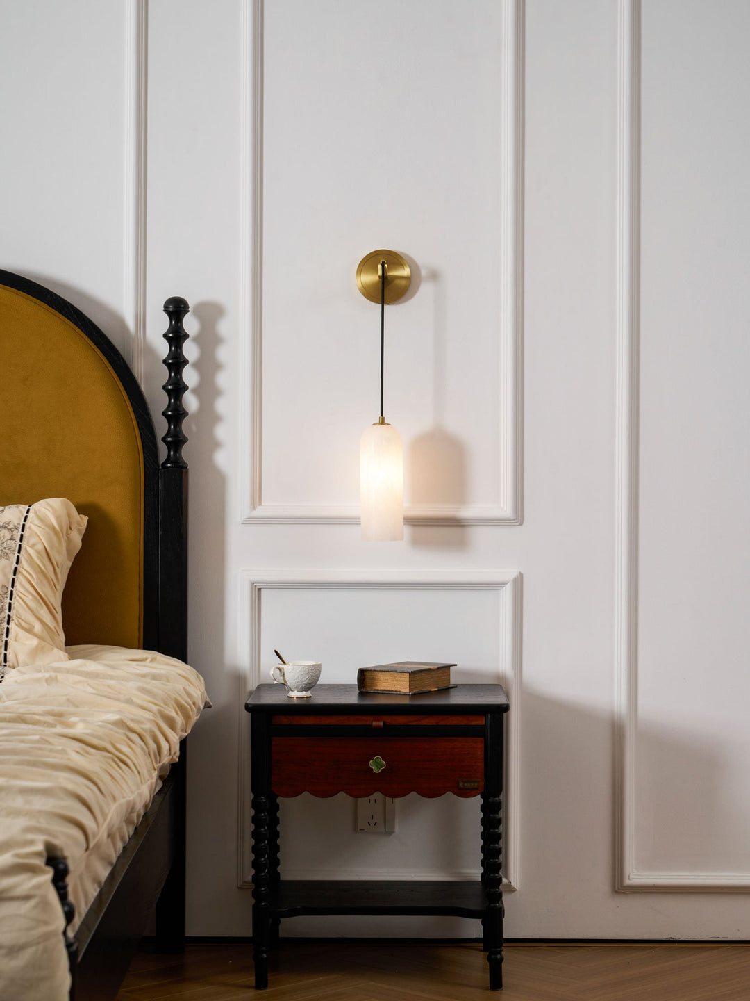 Monty Alabaster Wall Lamp