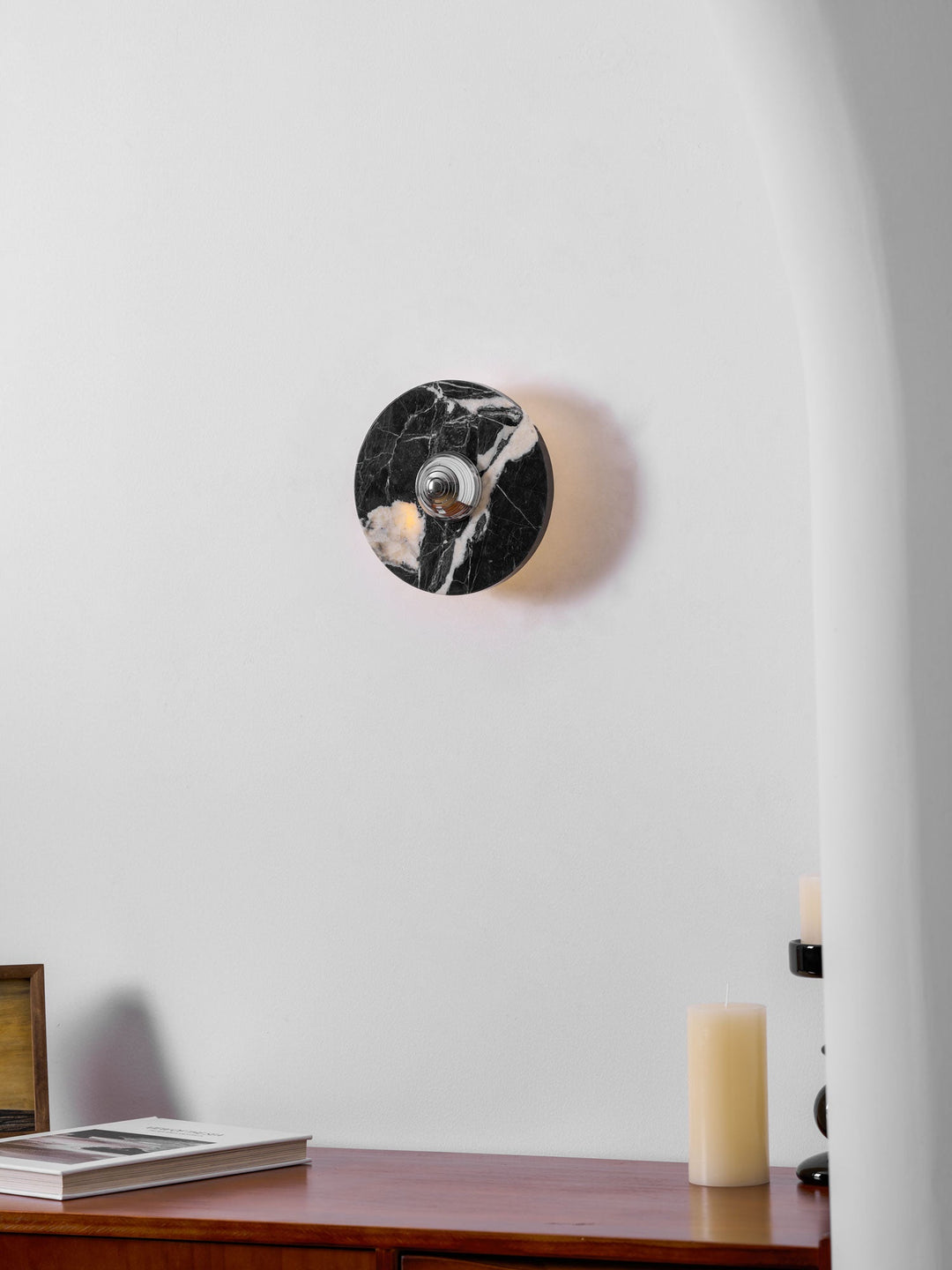 Noireon Wall Sconce