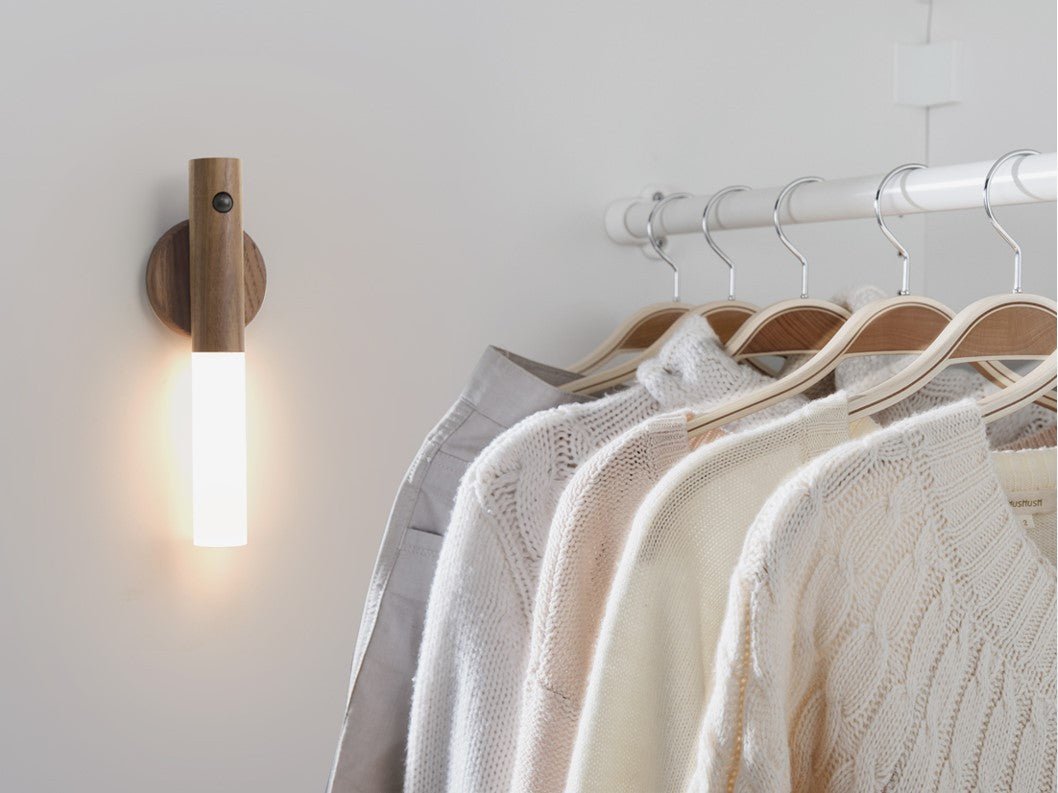 Nomad Magnet Rechargeable Wall Lamp