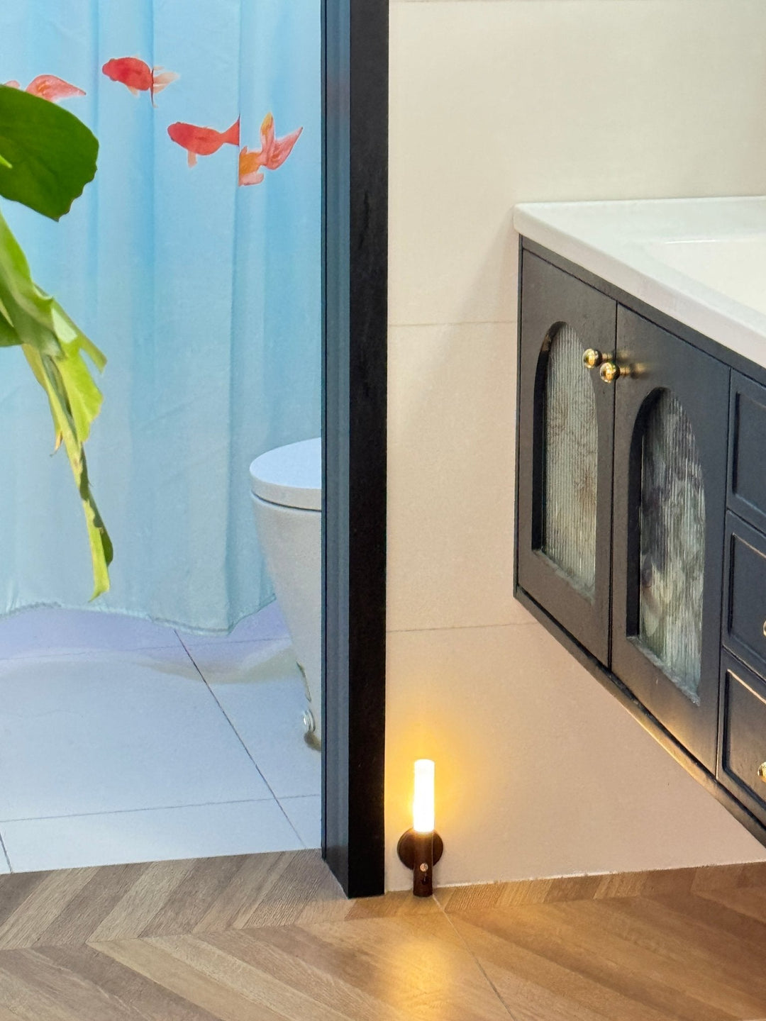 Nomad Magnet Rechargeable Wall Lamp
