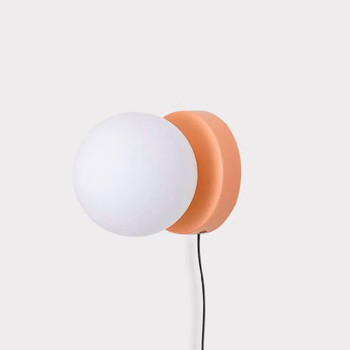 Nuvol Plug-in Wall Lamp
