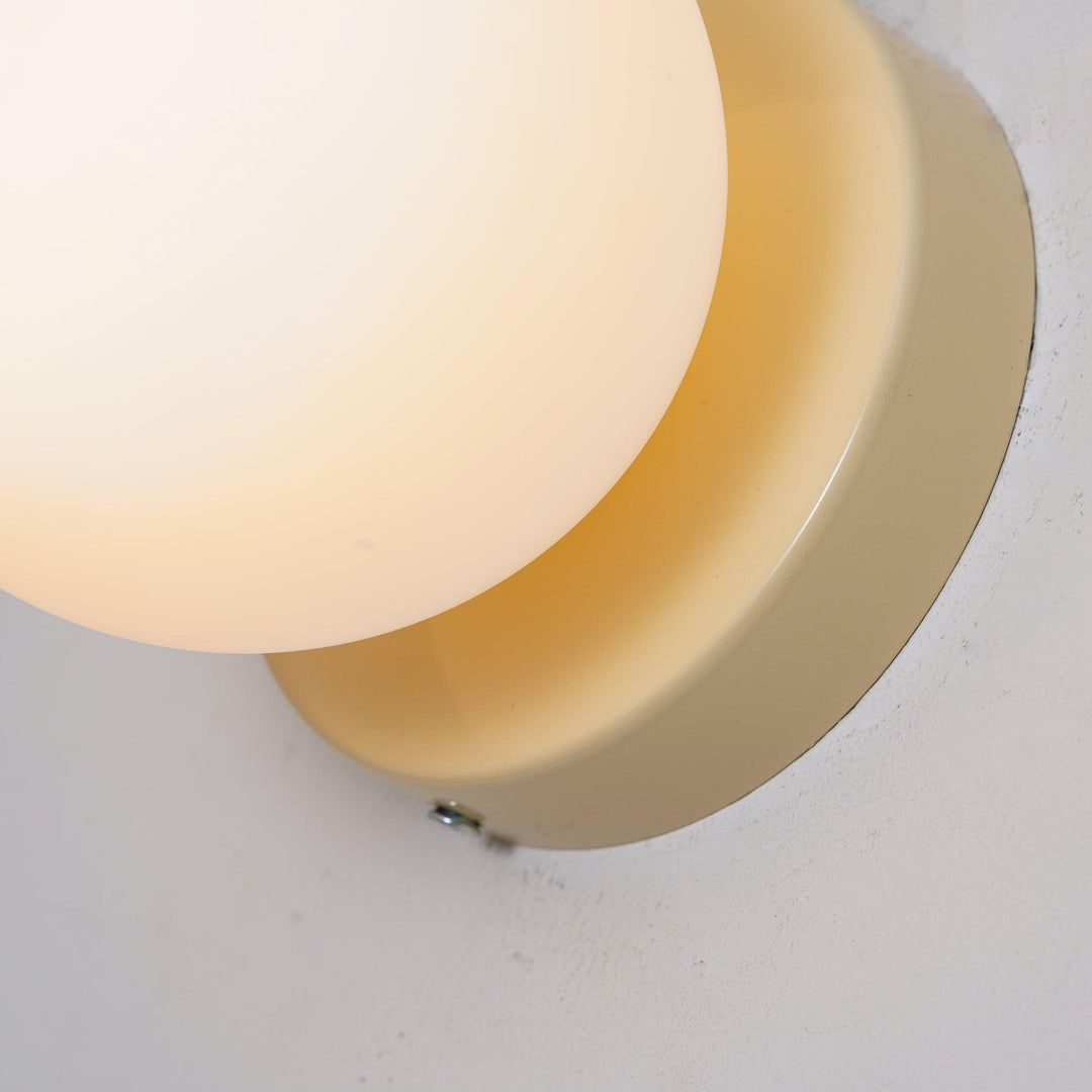 Nuvol Plug-in Wall Lamp
