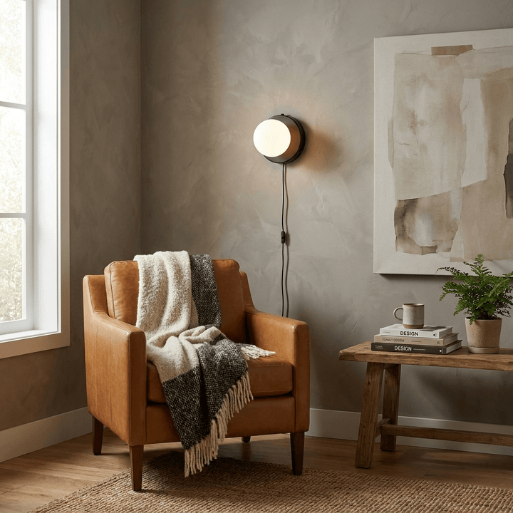 Nuvol Plug-in Wall Lamp