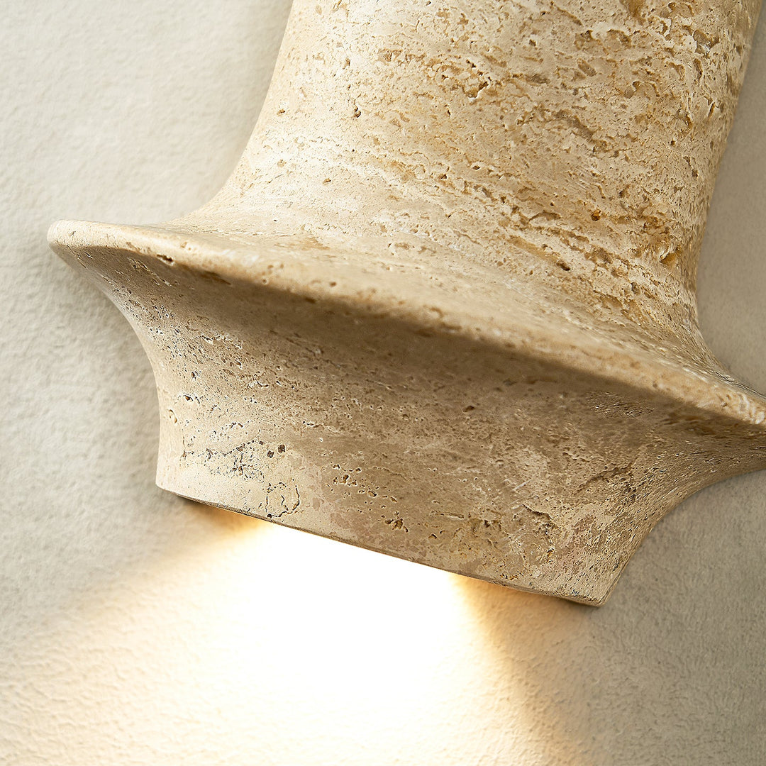 Olyndra Wall Lamp