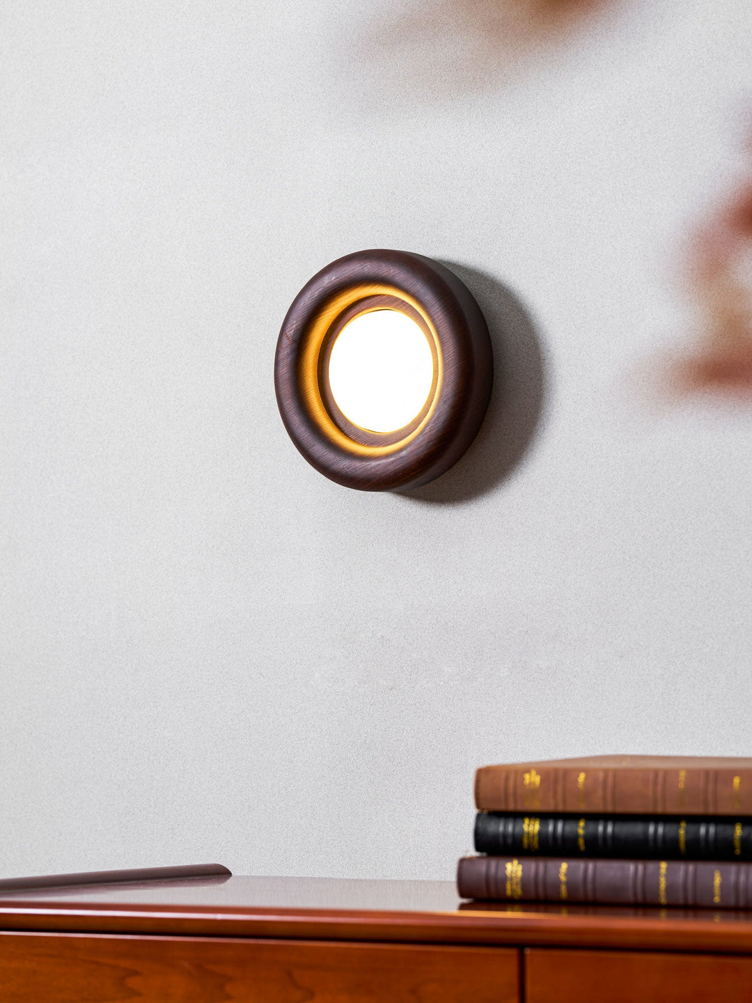 Orbitus Wall Light