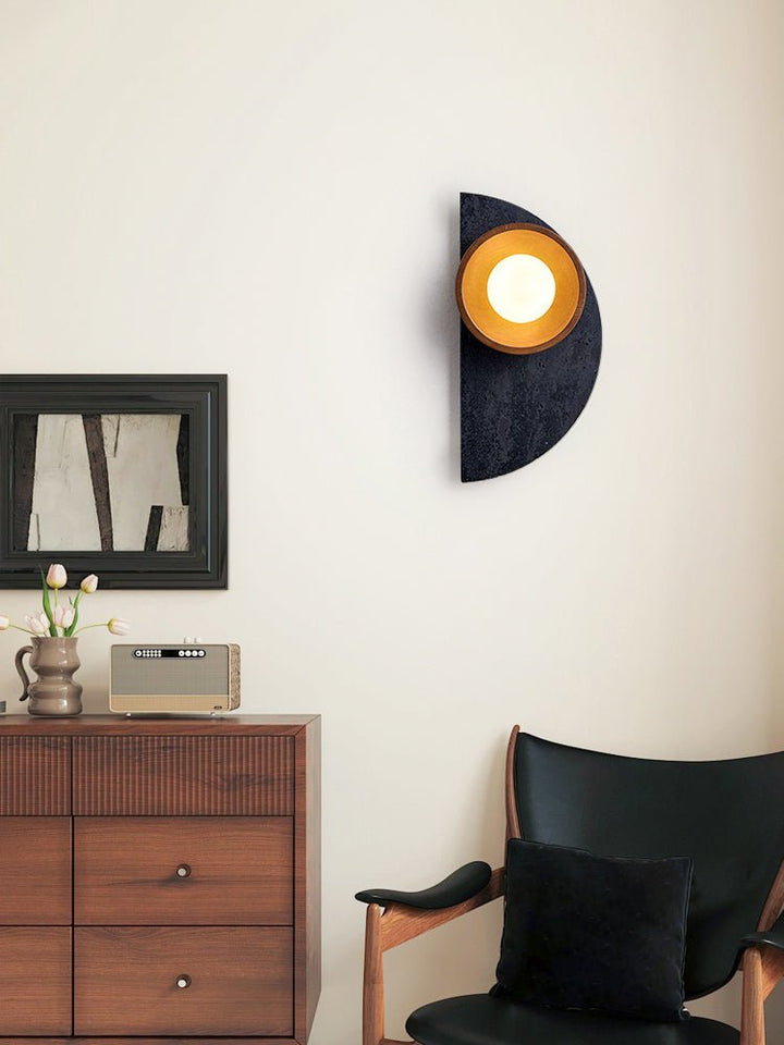 Orymir Wall Lamp