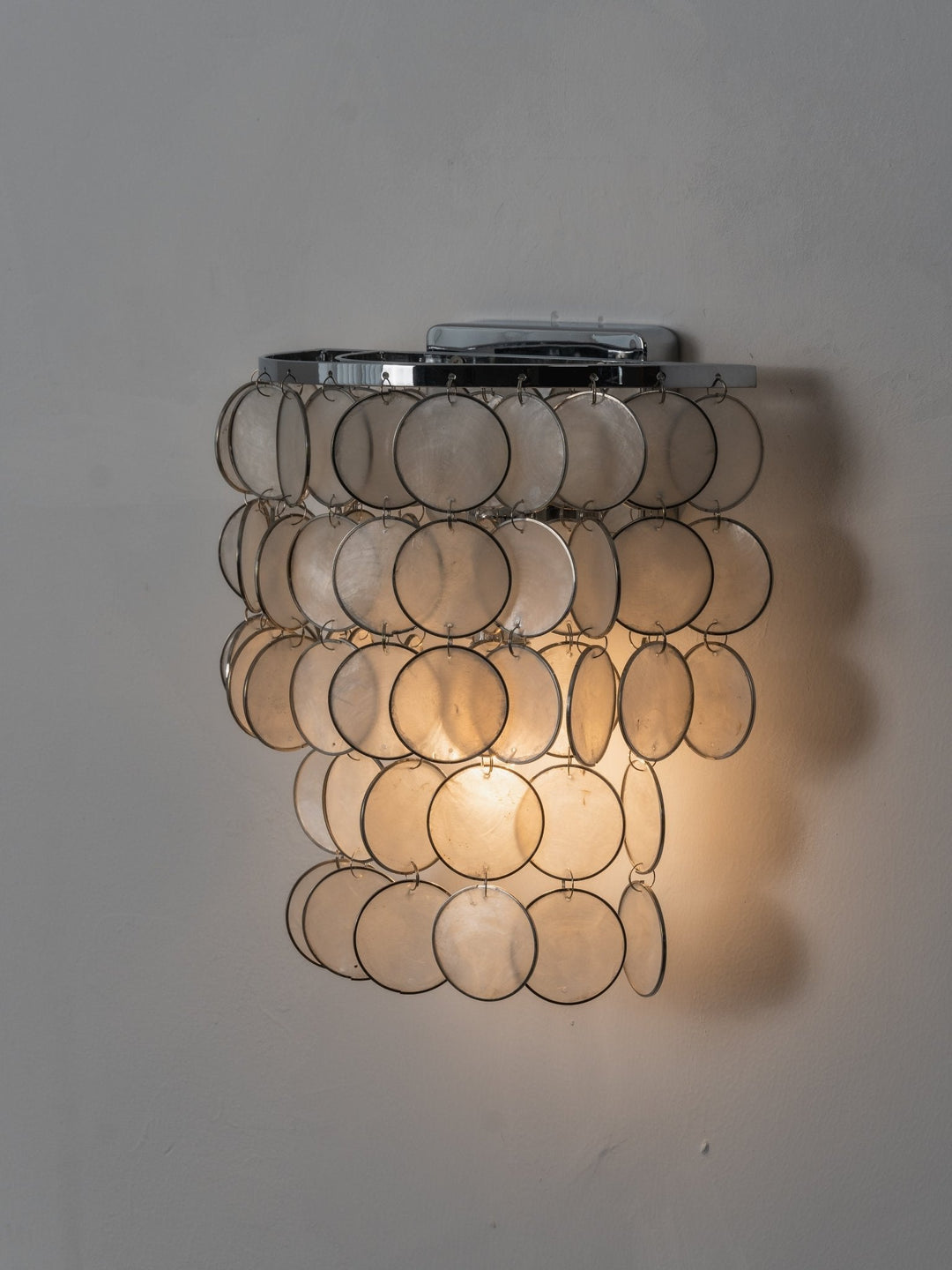 Pearl Shell Wall Lamp