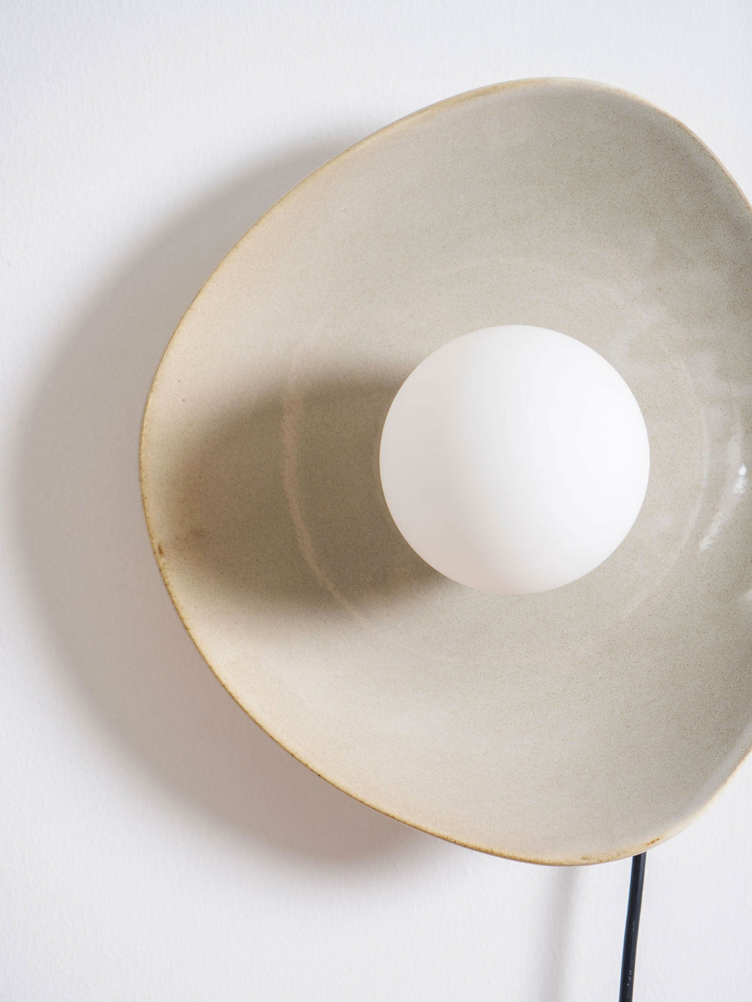 Pebble Disc Plug-in Wall Light