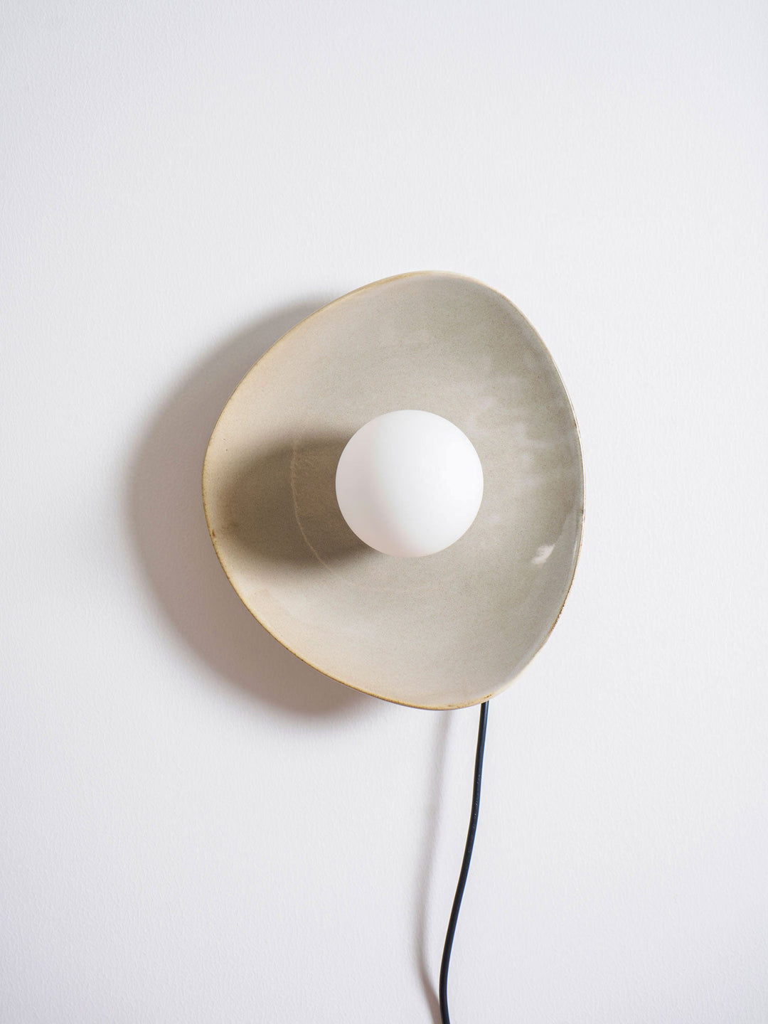 Pebble Disc Plug-in Wall Light