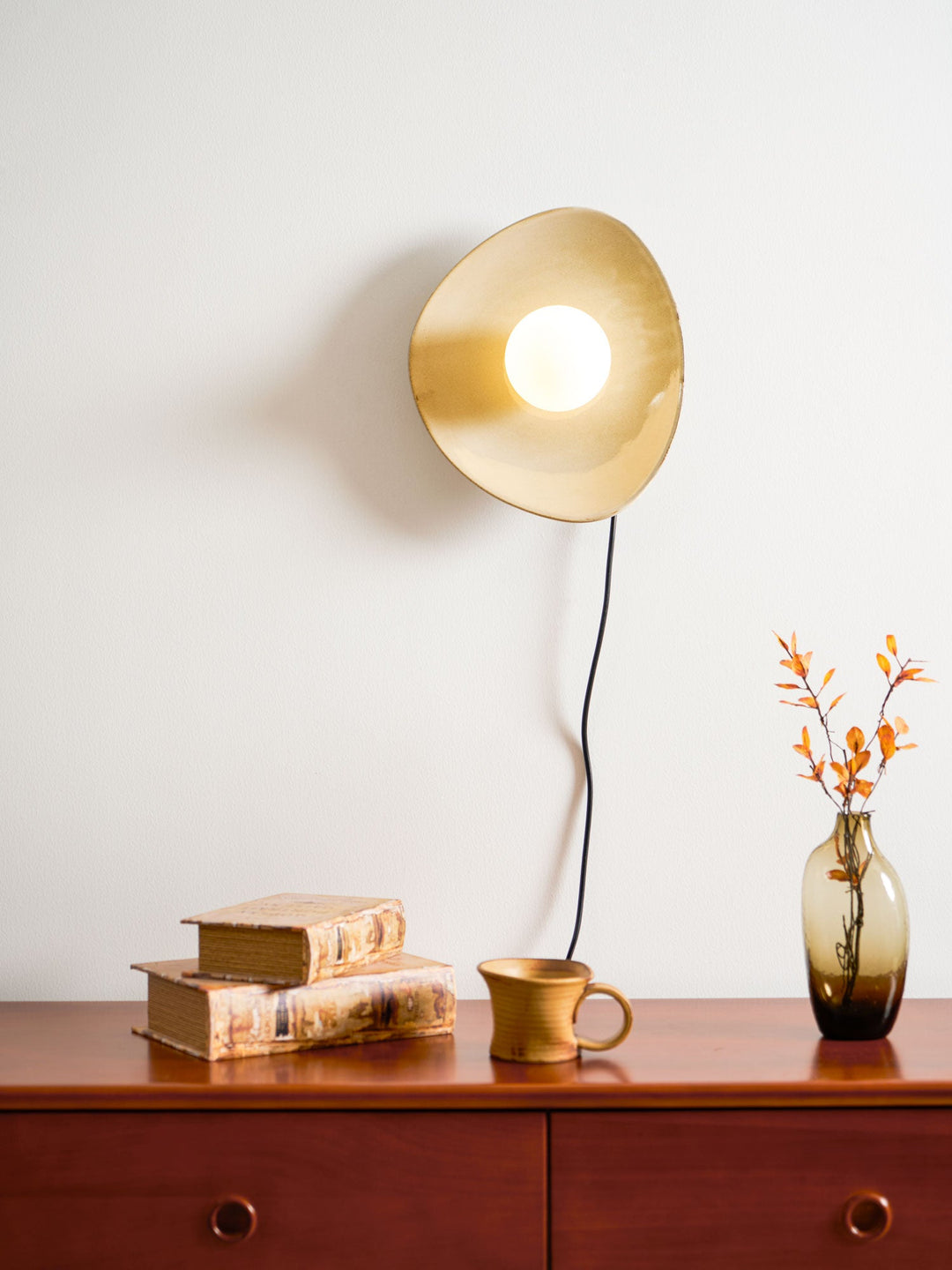 Pebble Disc Plug-in Wall Light