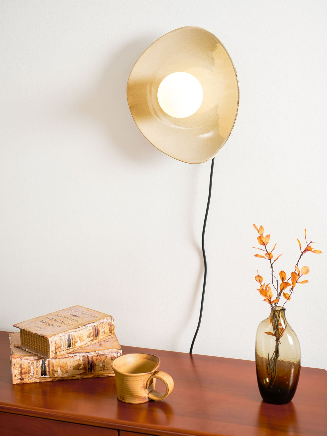 Pebble Disc Plug-in Wall Light