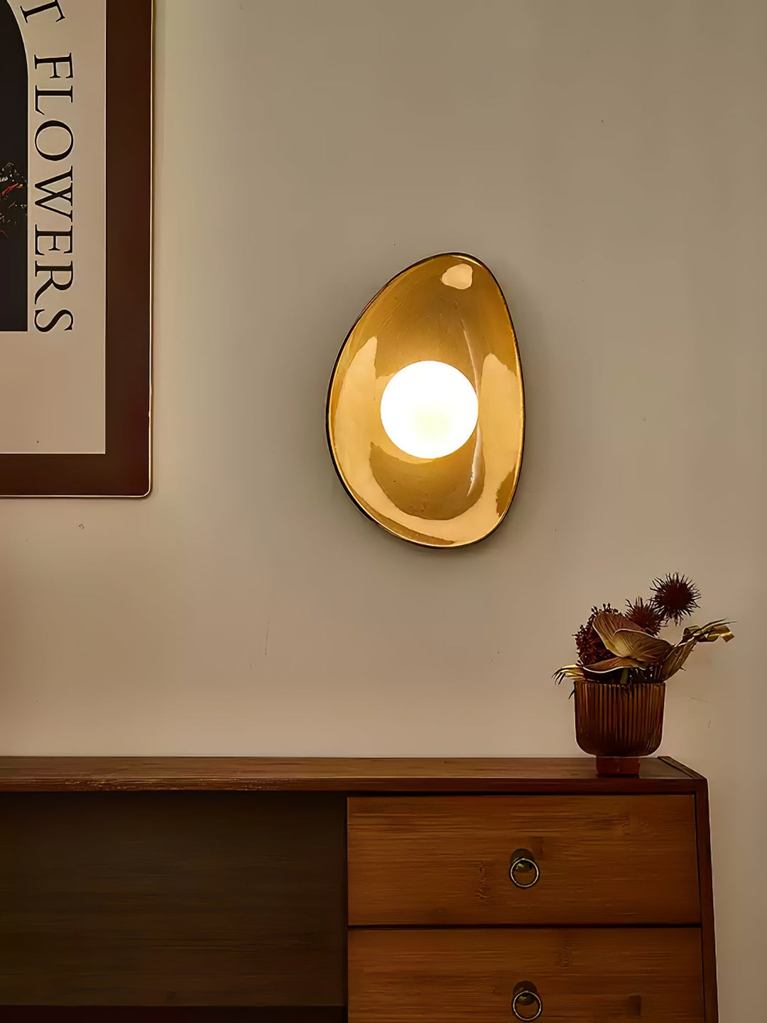 Pebble Disc Wall Light