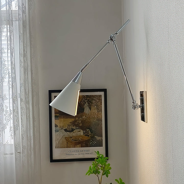 Magari Wall Lamp