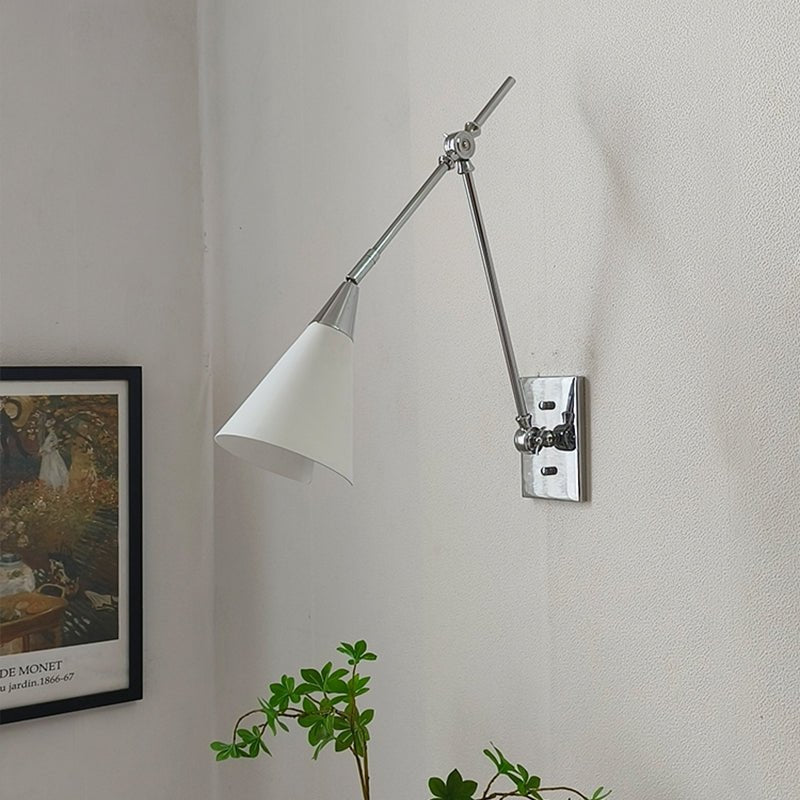 Magari Wall Lamp