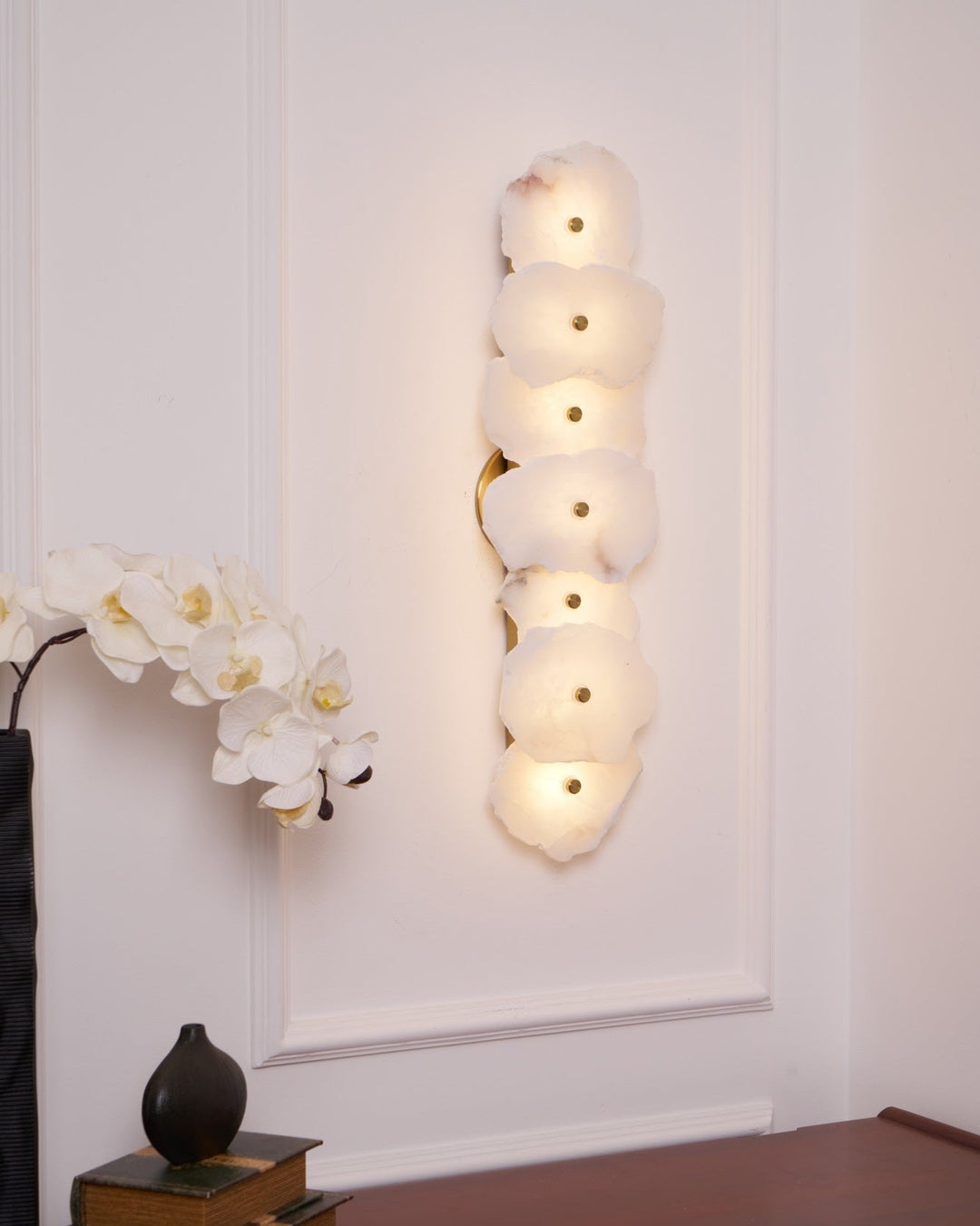 Petra Alabaster Wall Lamp