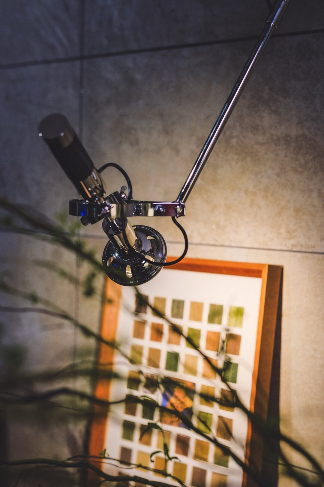 Precision Beam Wall Lamp