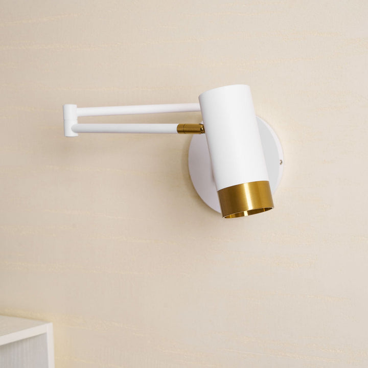 Ridge Arm Wall Lamp