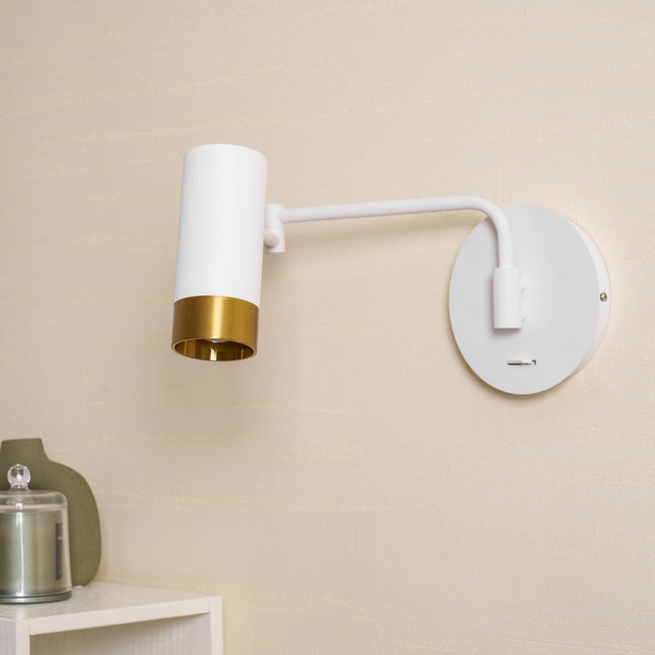 Ridge Arm Wall Lamp