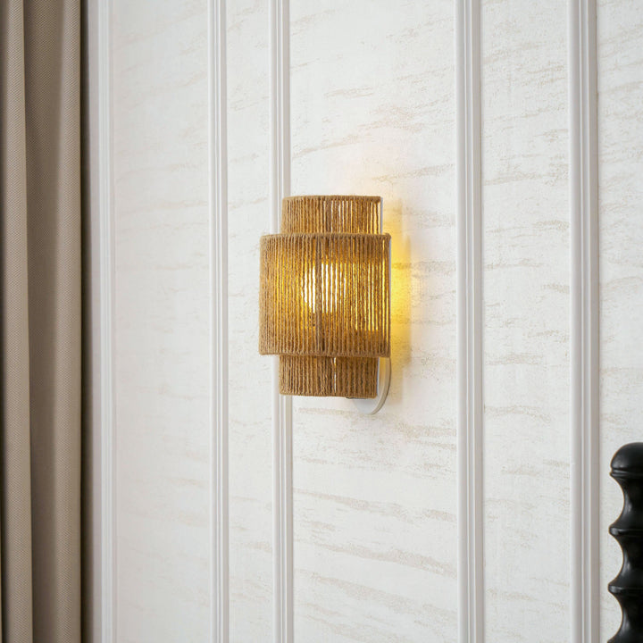 Rustic Weave Wall Lamp
