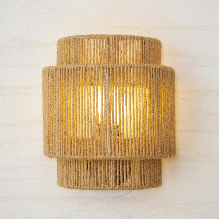 Rustic Weave Wall Lamp