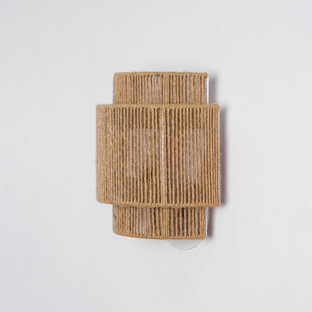Rustic Weave Wall Lamp