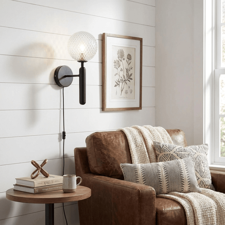 Scandiluxe Plug-in Wall Light