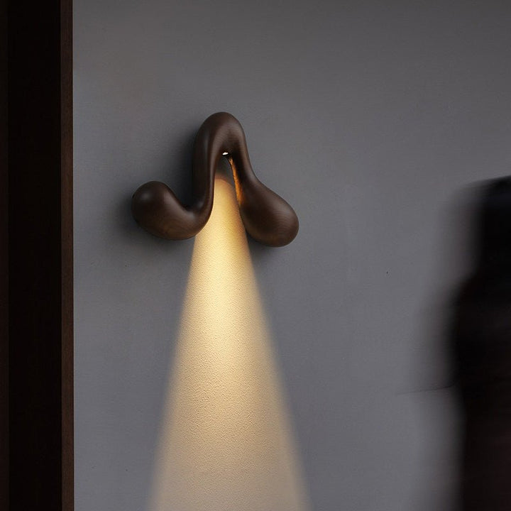 Sera Flow Wood Wall Light