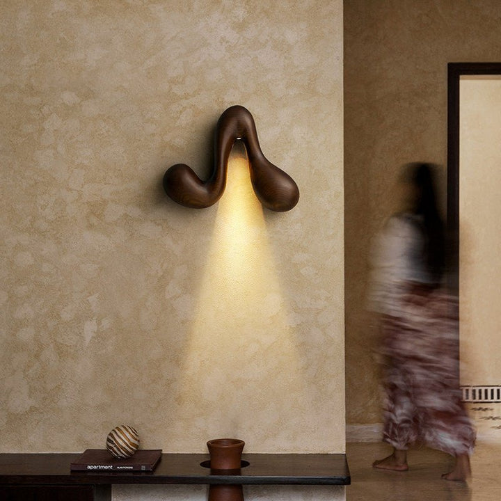 Sera Flow Wood Wall Light