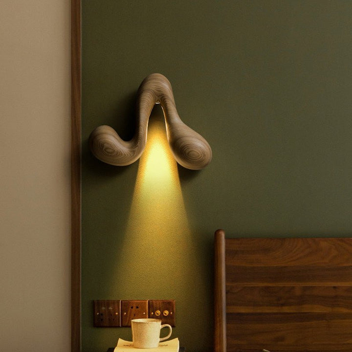 Sera Flow Wood Wall Light