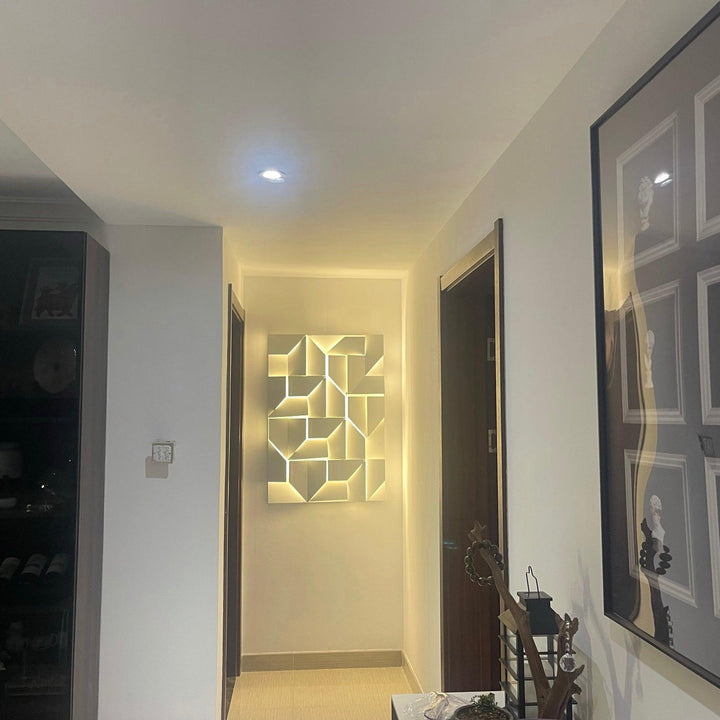 Shadows Grand Sconce