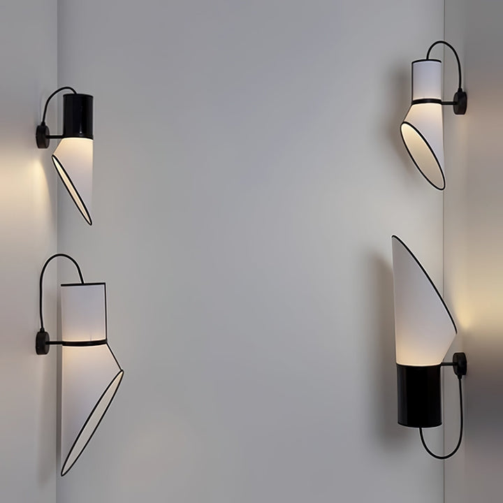 Sketch Line Wall Sconce