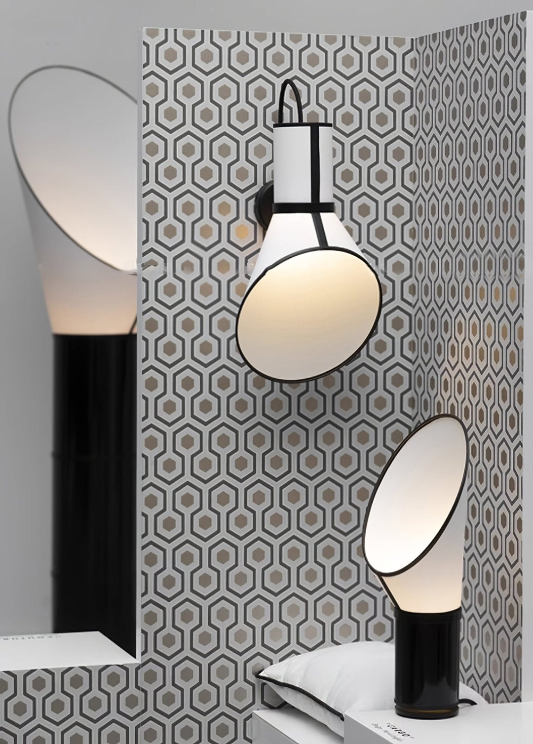 Sketch Line Wall Sconce