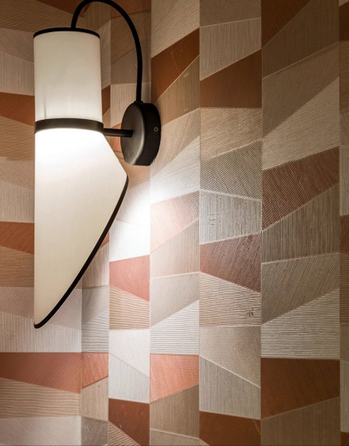 Sketch Line Wall Sconce