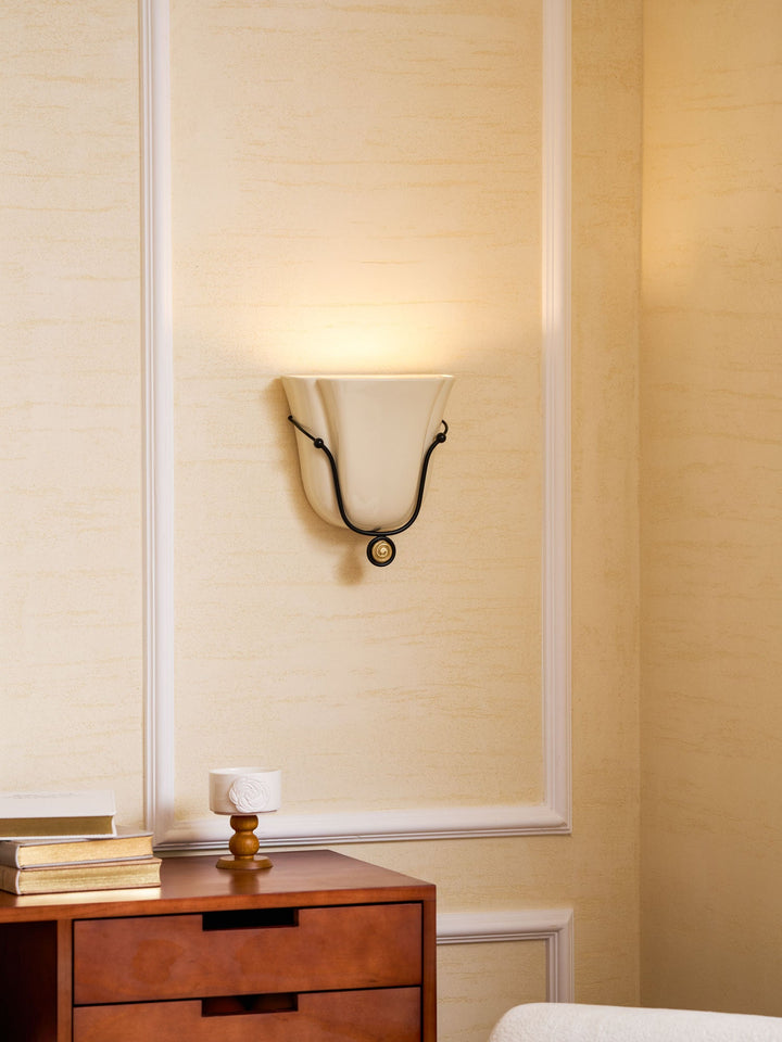 Solenne Shell Wall Sconce