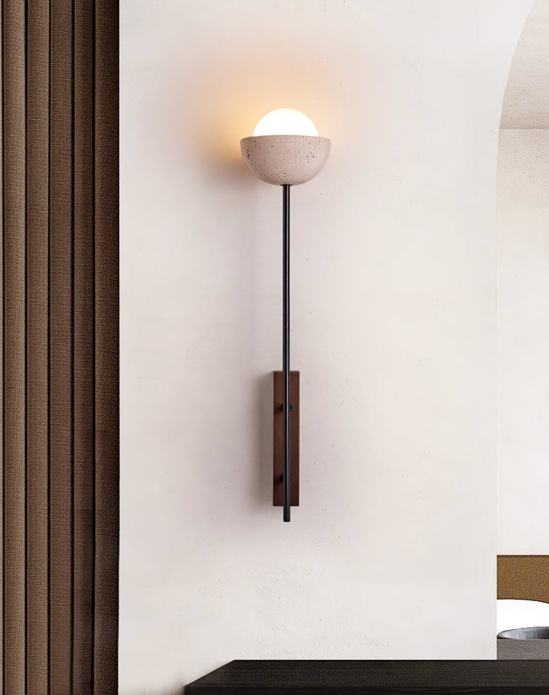 Solstice Linea Wall Lamp