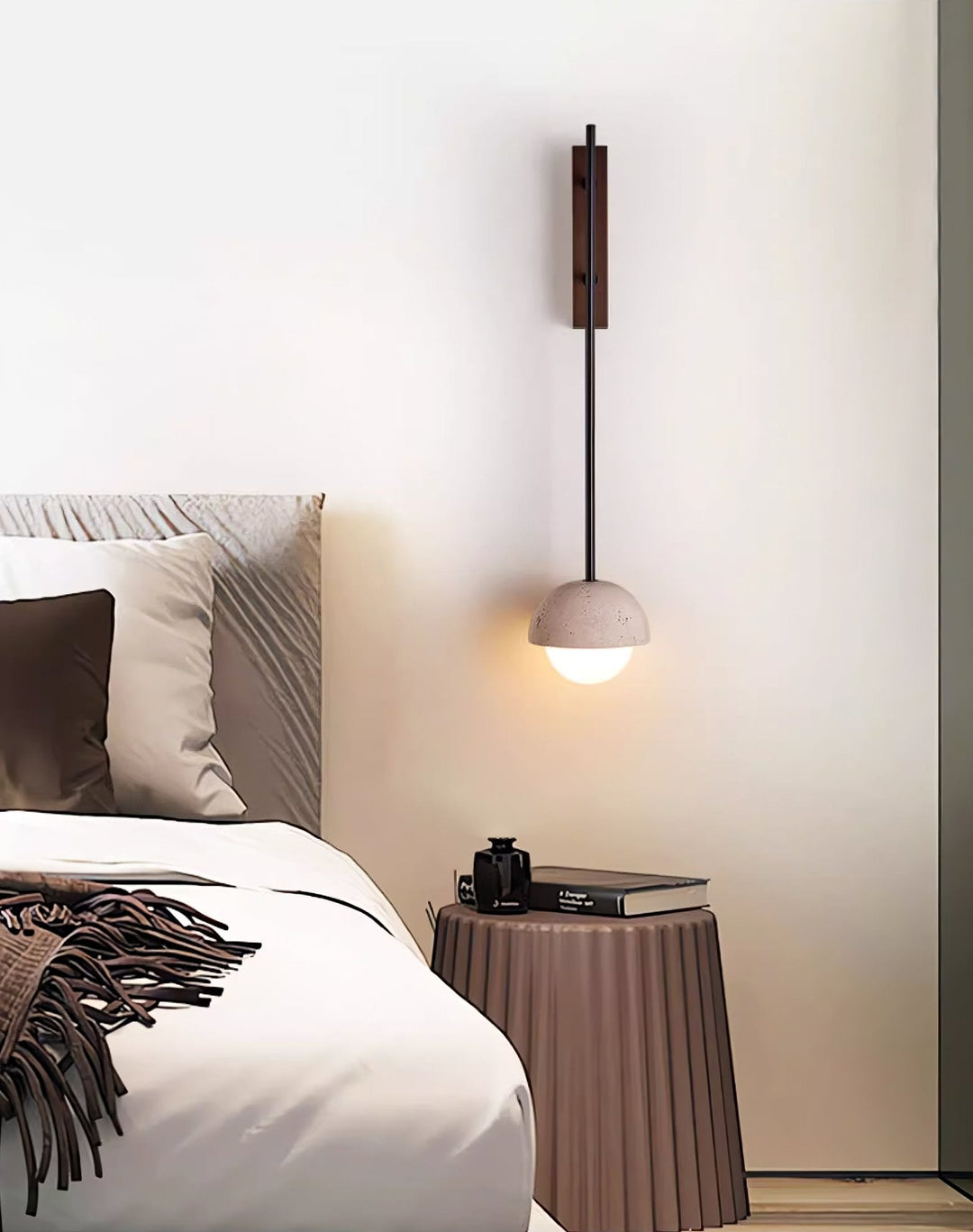 Solstice Linea Wall Lamp