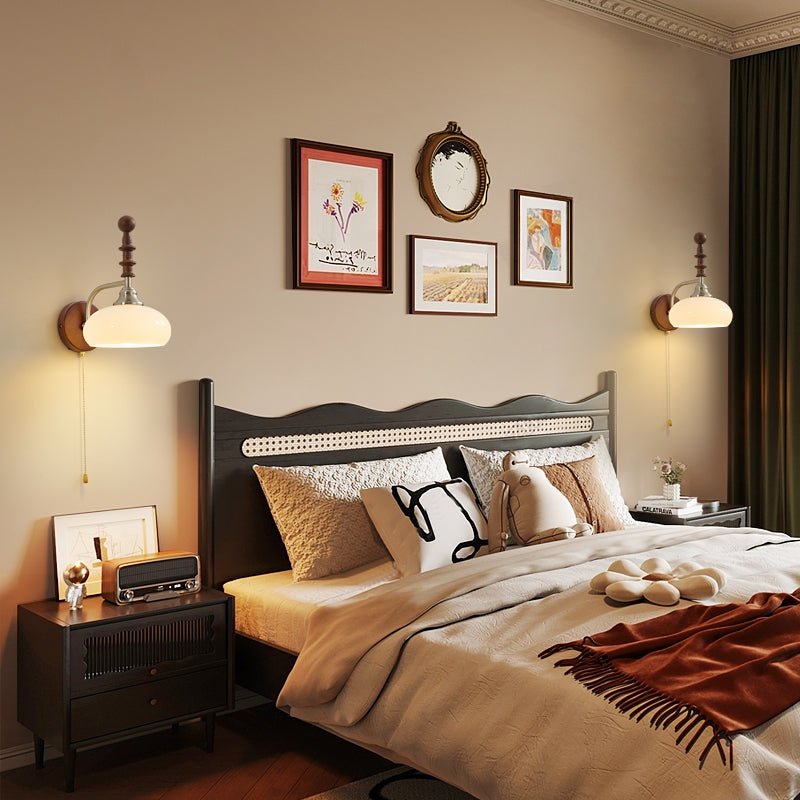 Spindlecrest Wall Lamp