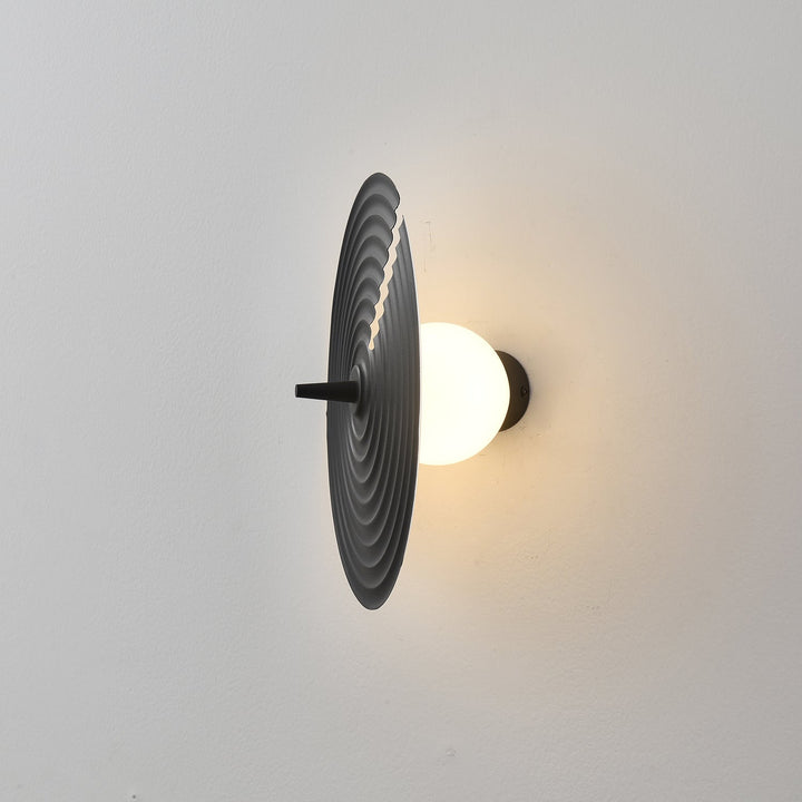 Symphony Wall Lamp